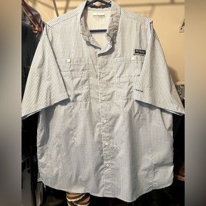 Mens Never Worn Columbia PFG fishing shirt brand new